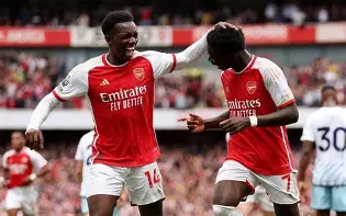  阿森纳历史最佳11人 